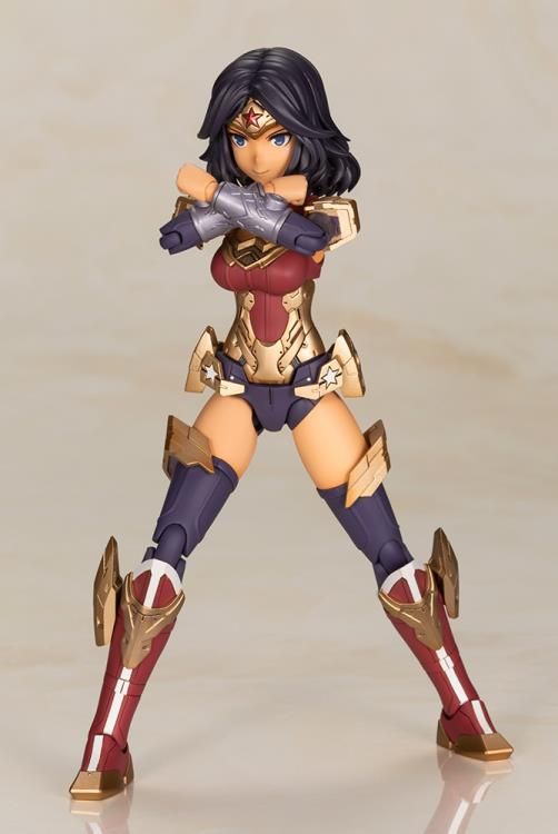 DC Comics Cross Frame Girl Wonder Woman (Humikane Shimada Ver.) Model Kit [bigbadtoystore.com] DC Comics Cross Frame Girl Wonder Woman (Humikane Shimada Ver.) Model Kit 8