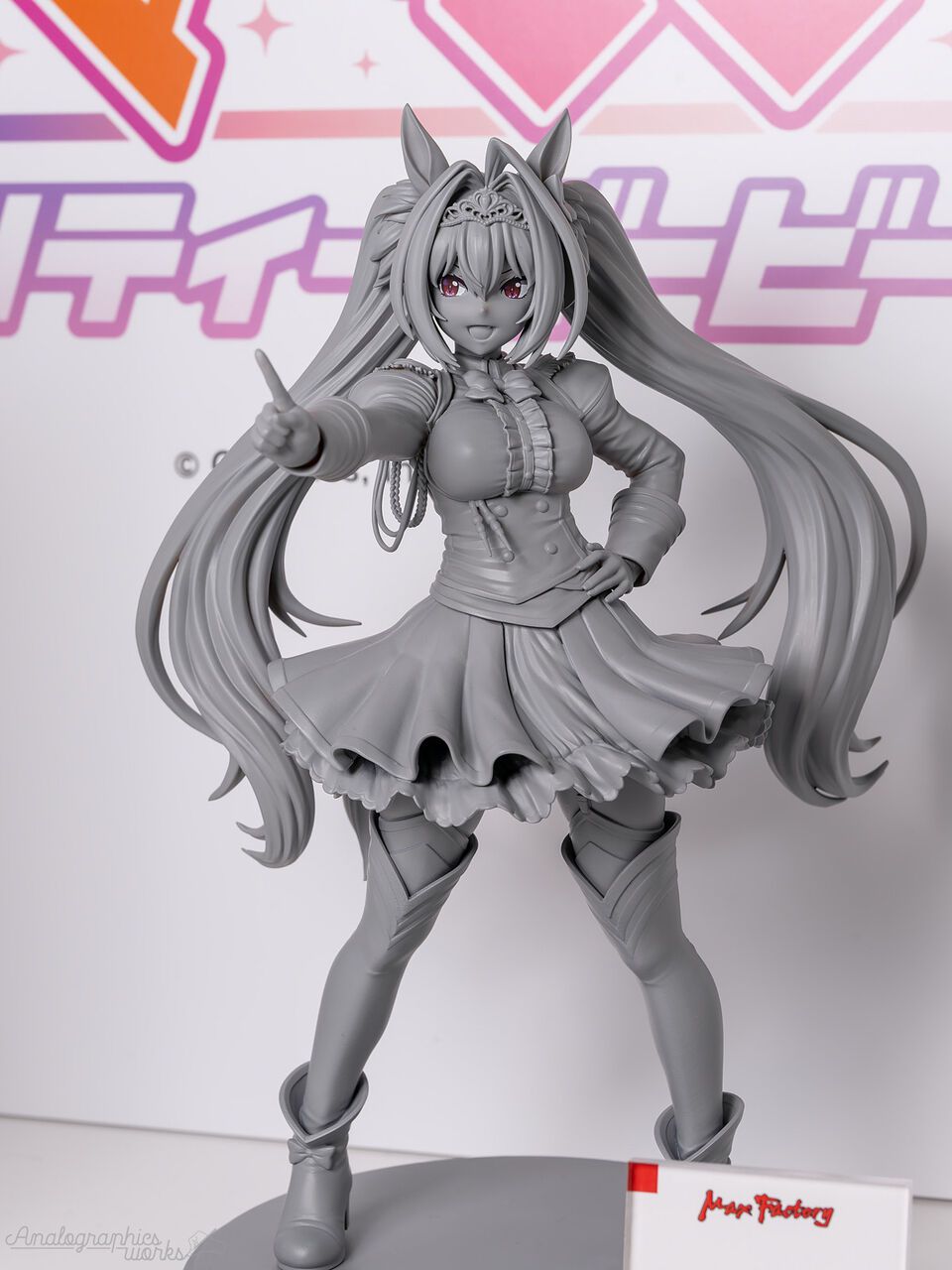 When I look at the prototype of the figure of [Uma Musume] Daiwa Scarlet from below, the thighs and spats are too erotic 4