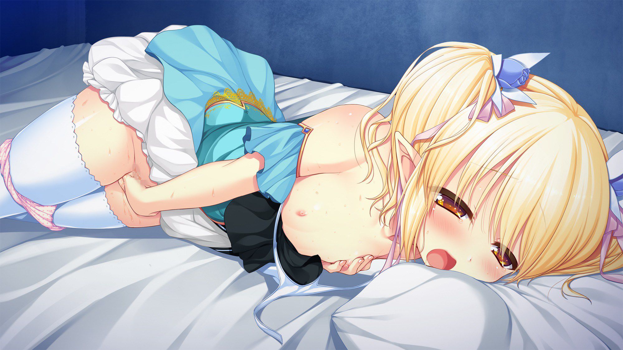 Do you not want to see a two-dimensional erotic image of a Loli girl masturbating on all fours or lying down? I want to see! 25