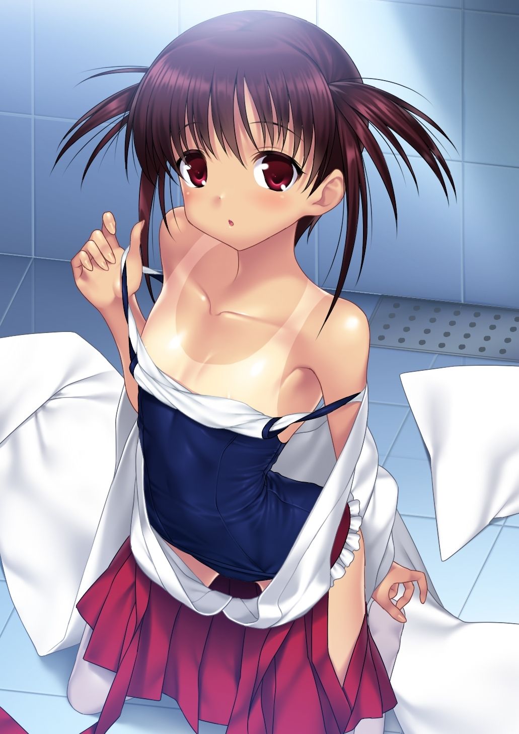 Lucky lewd image that came across a girl changing clothes please 18