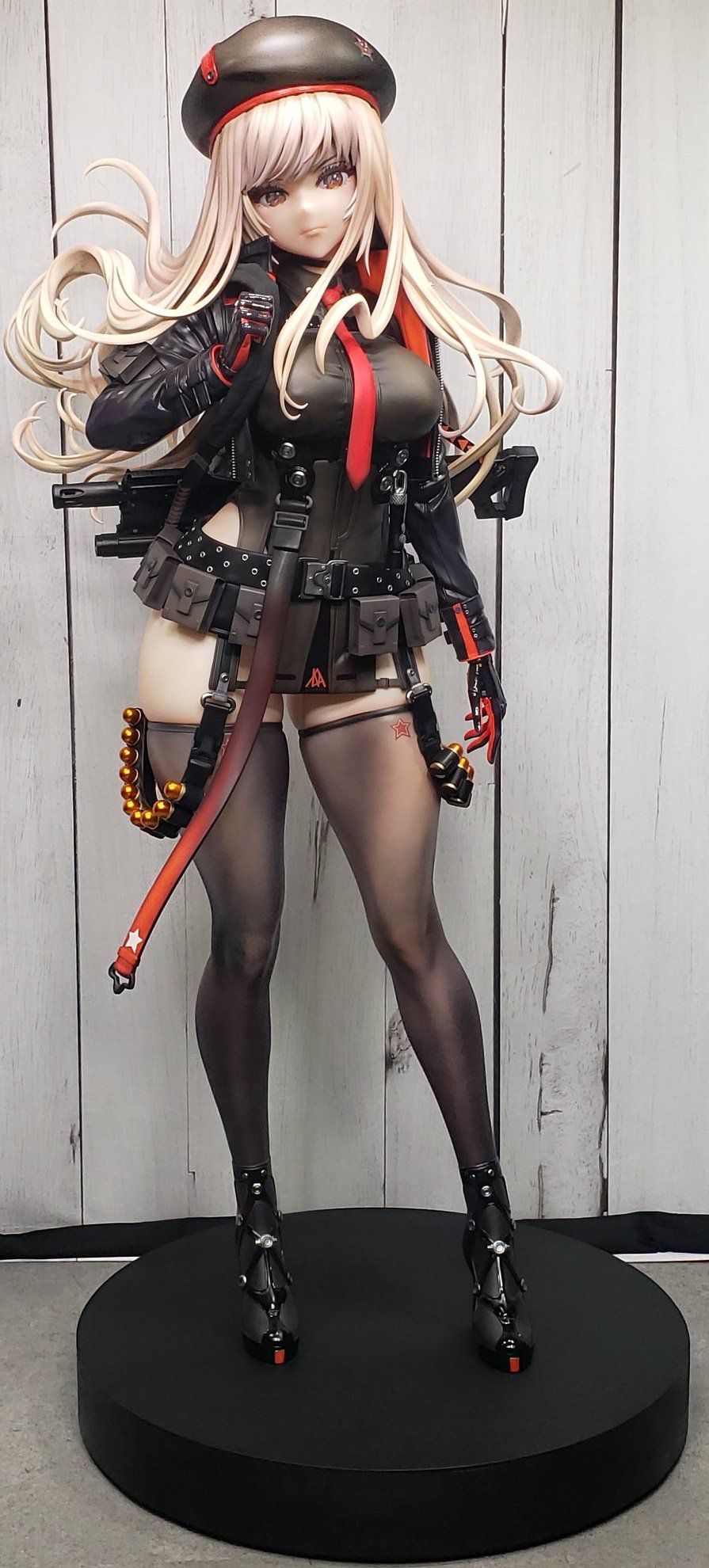 "Goddess of Victory: NIKKE" A life-size figure of Rapi's whip and a little too sexy! 24