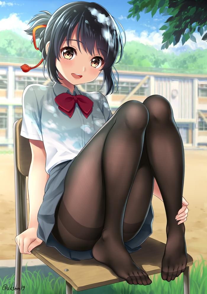 【Secondary】Beautiful leg girl image wearing stockings 1