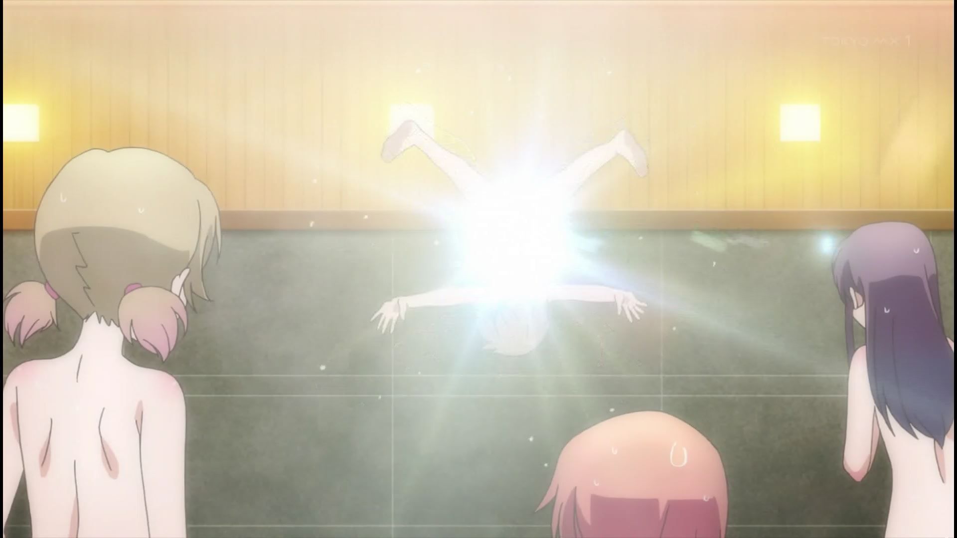 The erotic nakedness of girls in the anime [Armored Daughter Fighting Machine] 4 stories is shining a bathing scene! 15