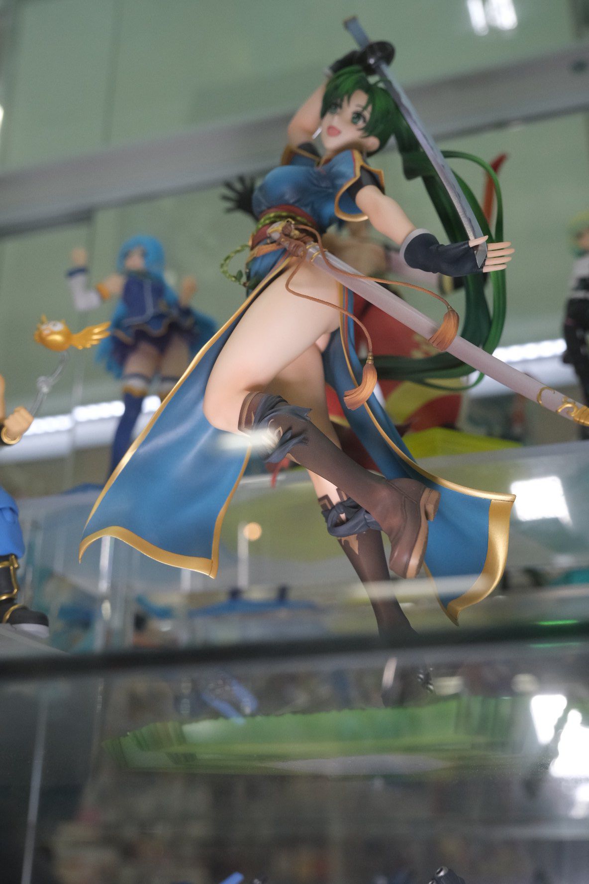 [Sad news] Fire Emblem will release a figure that is too erotic 2