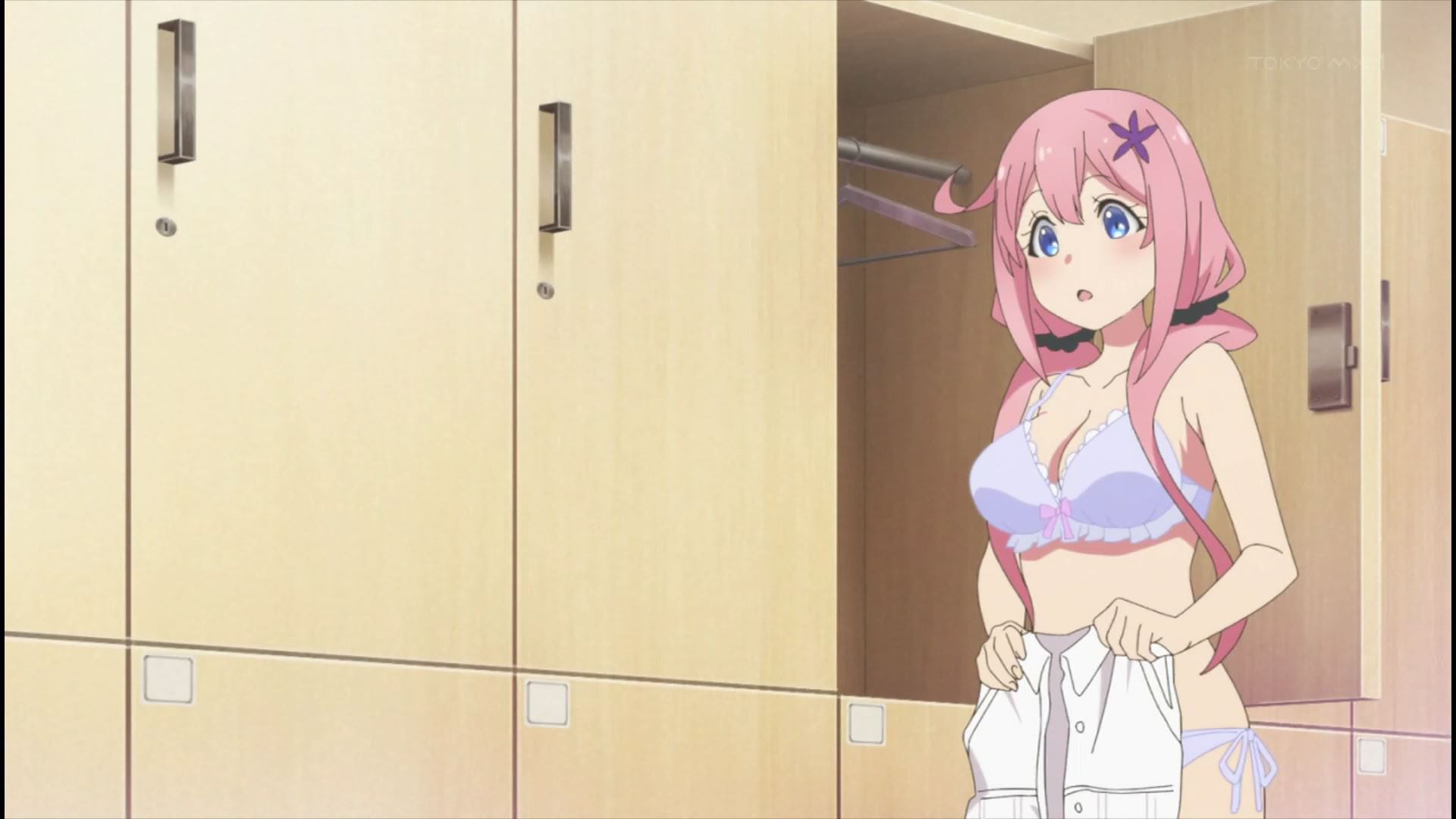 Erotic underwear and toilet scenes of girls in anime [1 overs spill fruit tart] 7 stories! 22