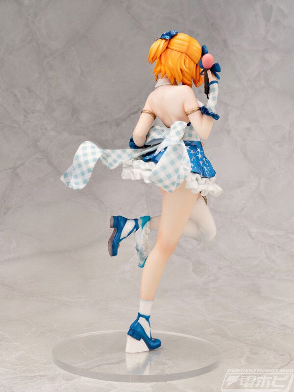 [I want you to show your pants while being made a disgusting face] Idol Yuina's pants full view figure! 5