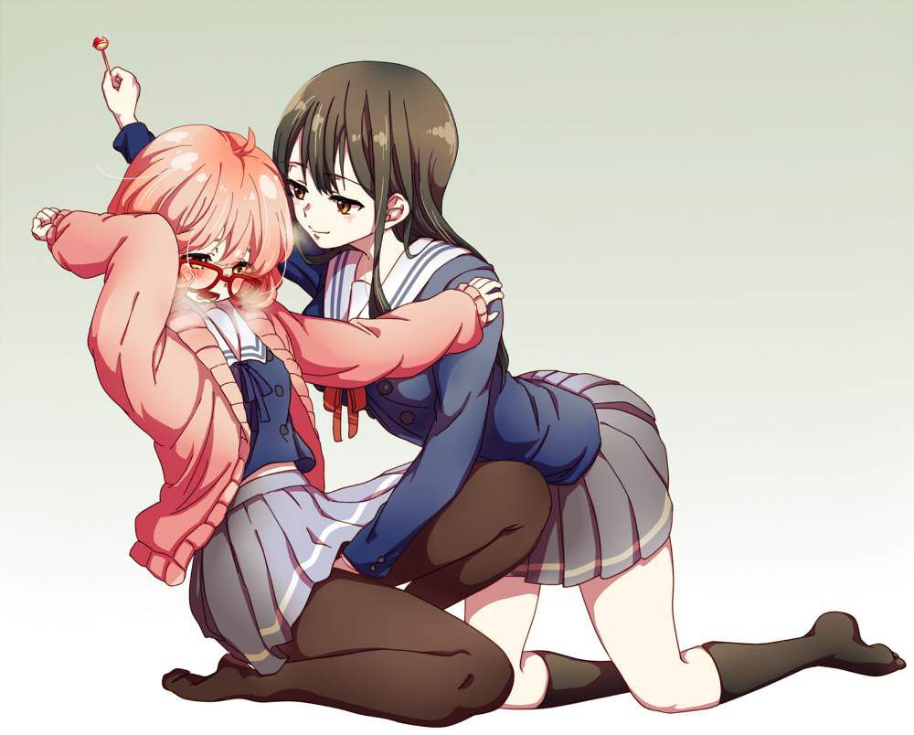 You want to see a naughty picture beyond the boundary, don't you? 12