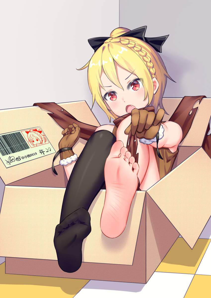[Silent appeal] secondary erotic image of a girl who is taking off only one of the socks likely to want licking 11
