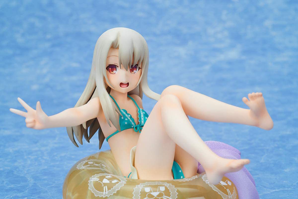 Erotic figure of erotic swimsuit that seems to be able to see the petanko of [Prismaiya] Ilya 16