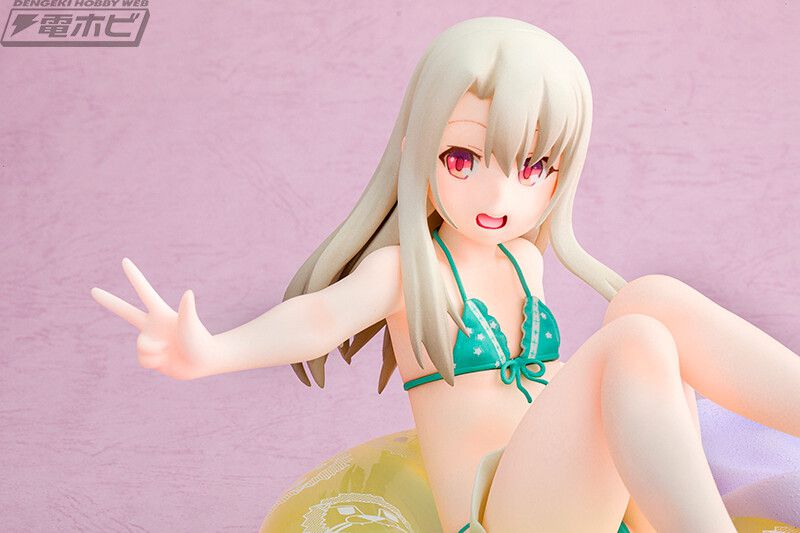 Erotic figure of erotic swimsuit that seems to be able to see the petanko of [Prismaiya] Ilya 9