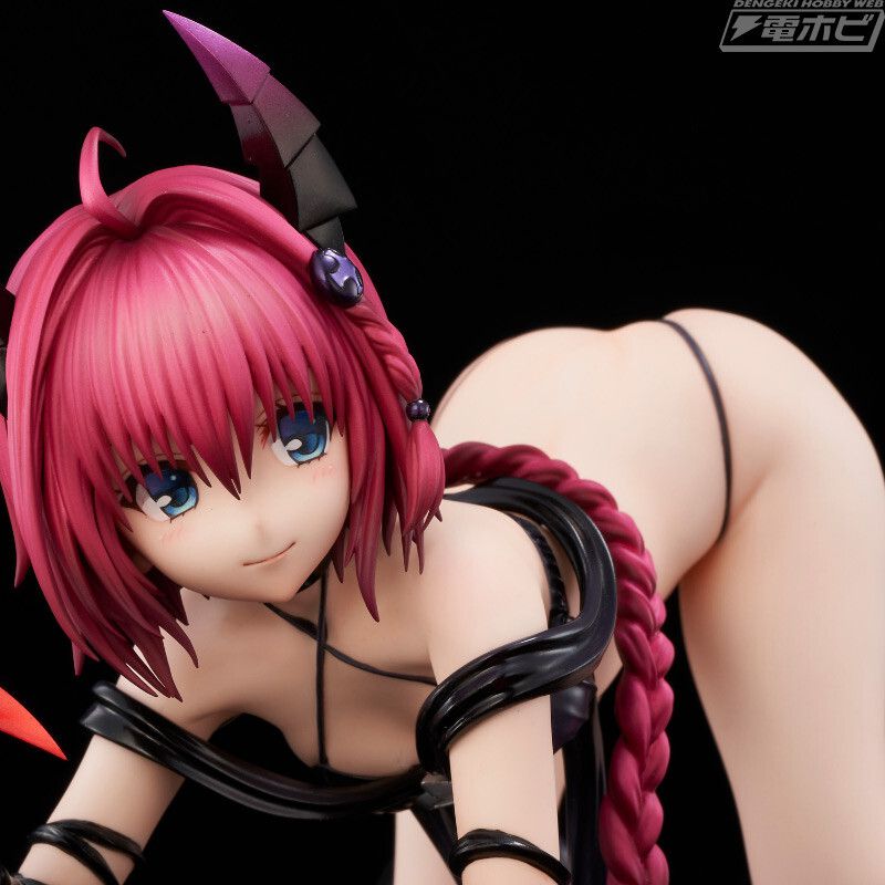 [ToLOVE Ru] Kurosaki Meia almost out of the erotic costume is the erotic figure that is sticking out the ass! 16