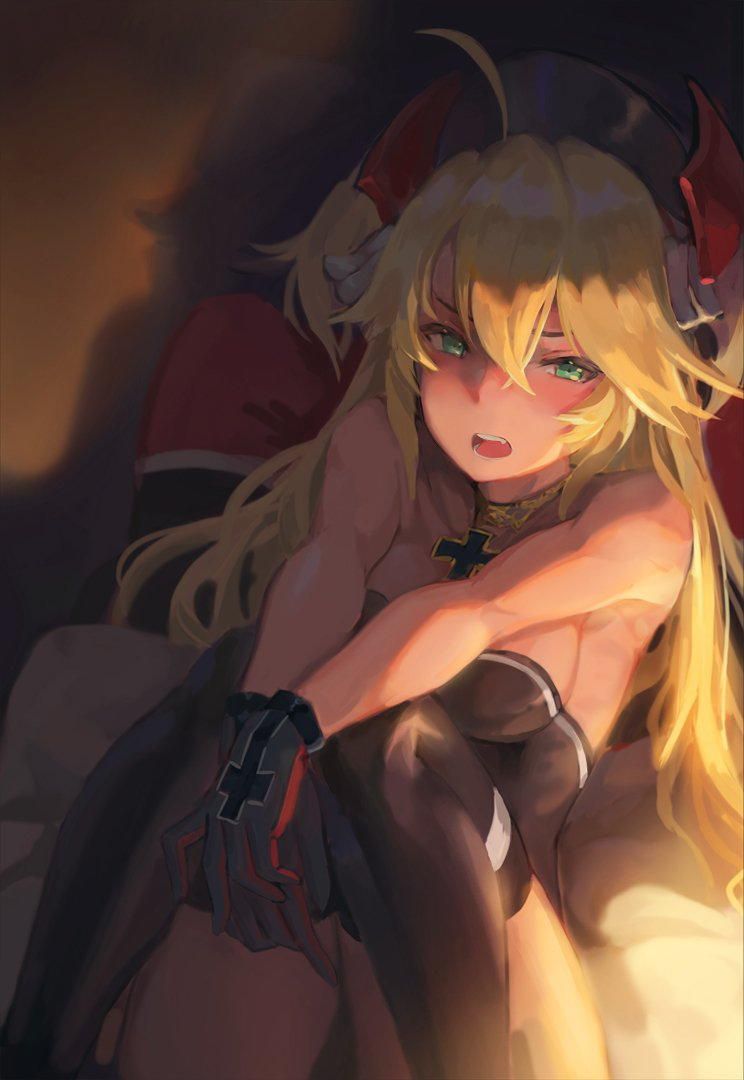 I want to pull it out in the erotic image of Azur Lane, so I'll stick it. 11