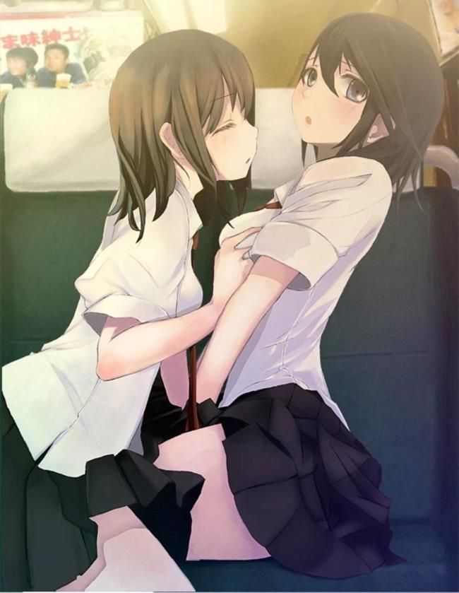 I love the secondary erotic image of Yuri. 12