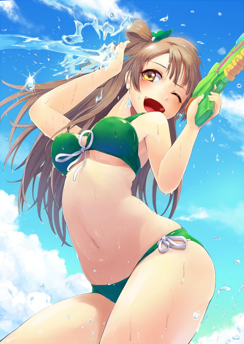 Publish the images folder of the swimsuit! 9