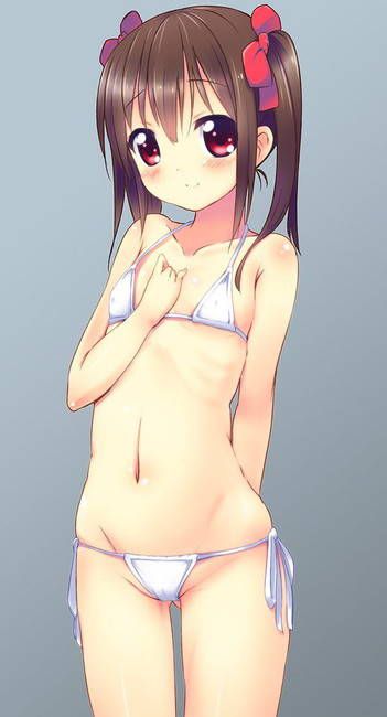 [Micro bikini] Enjoy a slight bulge of loli girl cool in micro bikini because it became warm 3