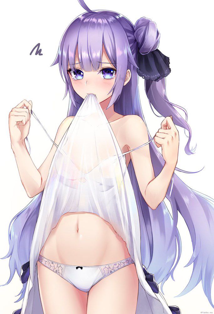 The secondary image which is squeezed in Azur Lane please! 27