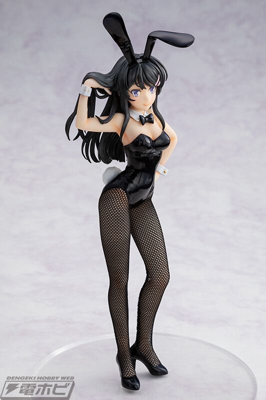 "The Young Pig Bastard Doesn't Dream of Bunny Girl Senpai" Mai Sakurajima's Affordable Bunny Figure 5