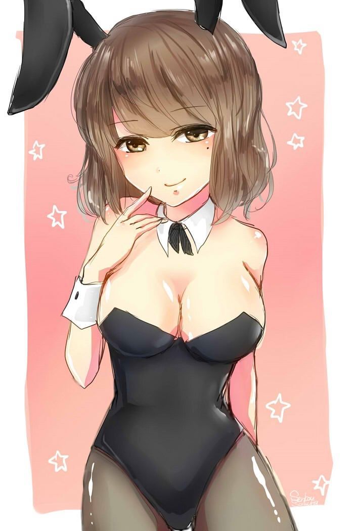 A picture of Bunny-Chan's shoulder. 17