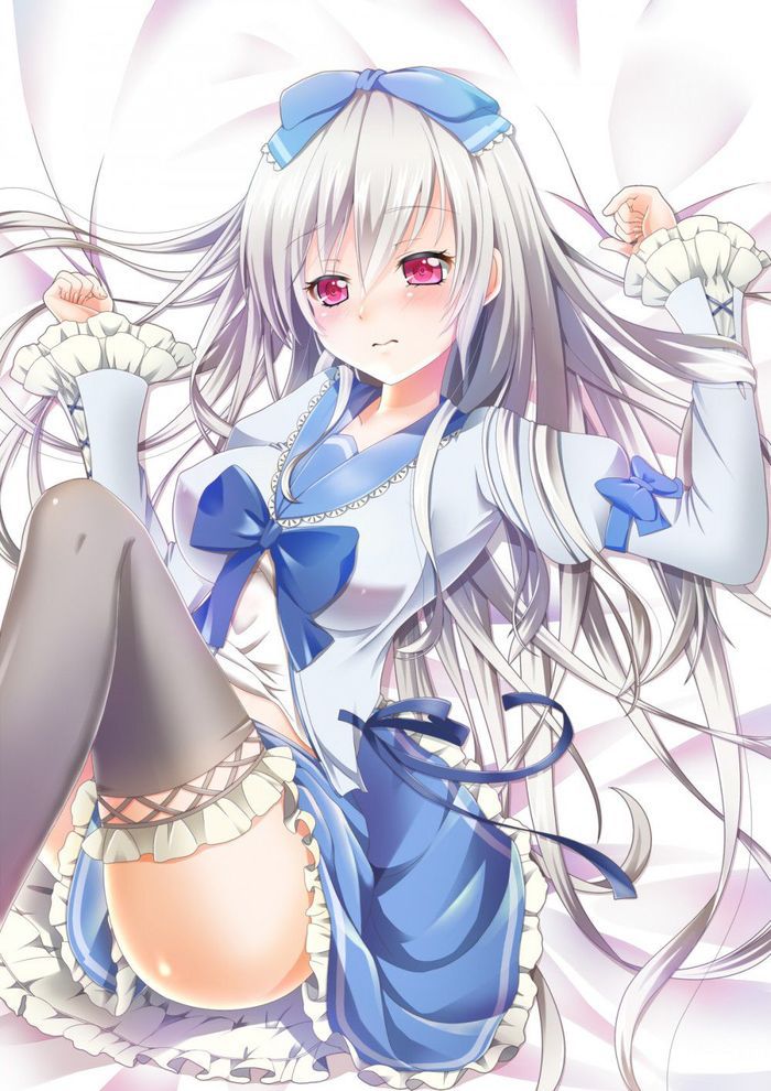 [Secondary] I put a secondary girl picture of silver hair 9