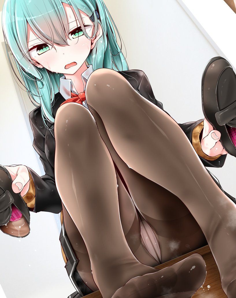 【Erotic Anime Summary】 Beautiful women and beautiful girls showing off their sexy legs wearing pantyhose 【Secondary erotica】 17
