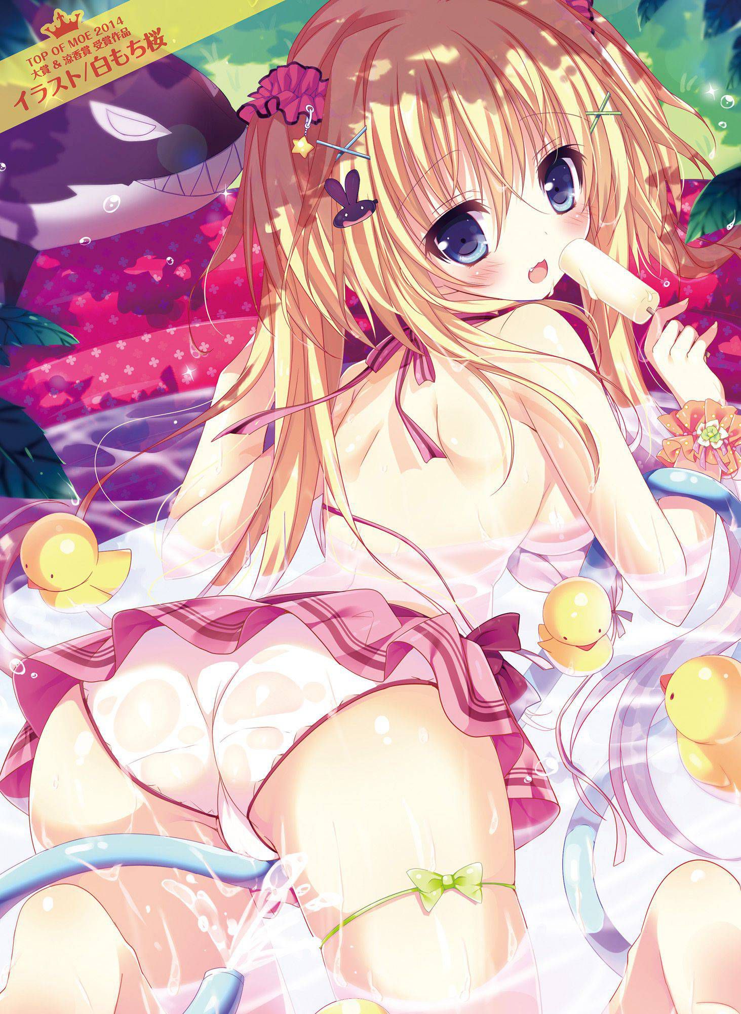 Second erotic image of Happy gal with cute swimsuit wwww 18