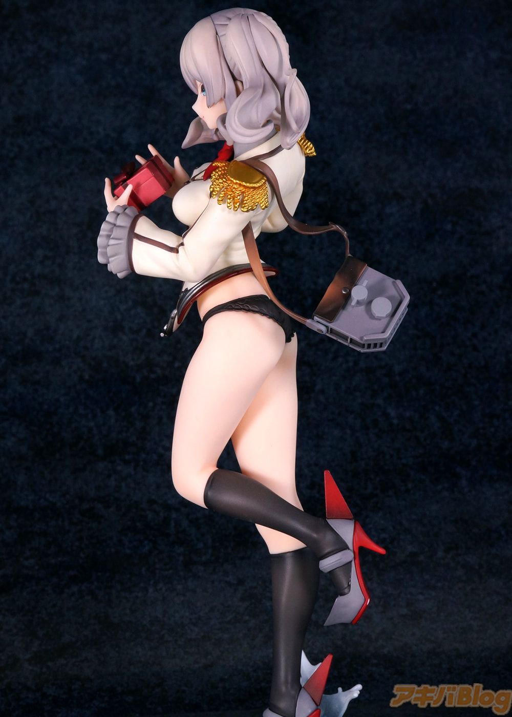 [Ship this] Kashima skirt is outside the black pants bare Valentine Figure 3
