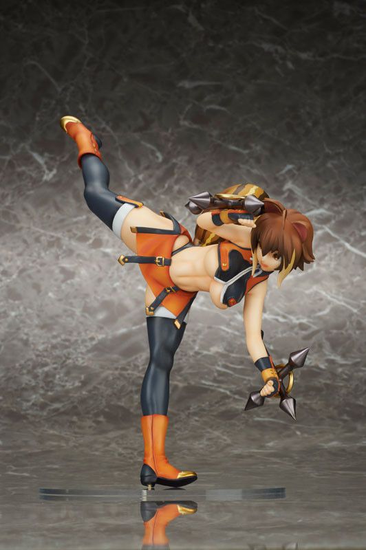 Erotic figure of erotic pose and under the breast and pants too erotic Makoto [BlazBlue] is exposed! 4