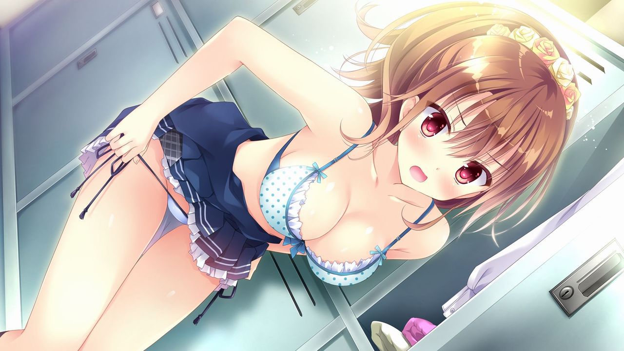 There is also a picture of the beautiful girl's body eloy swimsuit? 1