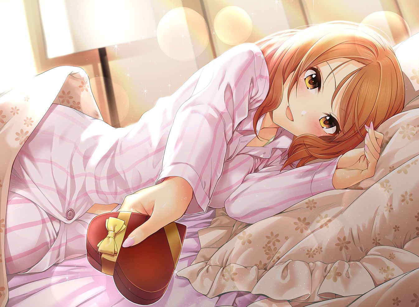 The girls dressed in the pajamas which are half-asleep a little, and are enough, and are enough off guard, and do it are pretty ♪ 24