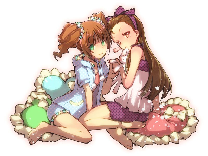 And from the idolmaster Yayoi (Yayoi x Iori) of 50 images 40