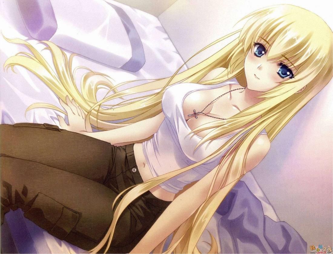 The artists who want to see erotic images of Muv-Luv! 15