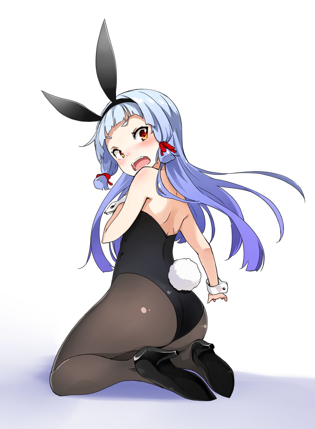 [Secondary] want to see cute images of the girl wearing a bunnysuit. 7 18