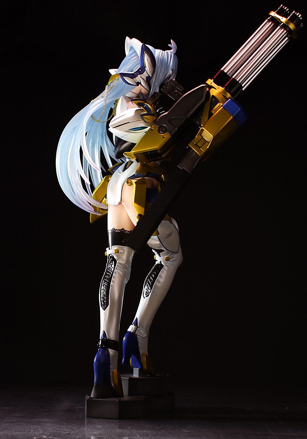 KOS-MOS from Xenosaga III (1/4 Scale Version) [www.tentaclearmada.com] KOS-MOS from Xenosaga III (1/4 Scale Version) 10