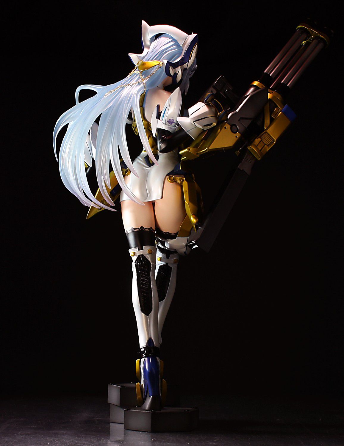 KOS-MOS from Xenosaga III (1/4 Scale Version) [www.tentaclearmada.com] KOS-MOS from Xenosaga III (1/4 Scale Version) 11