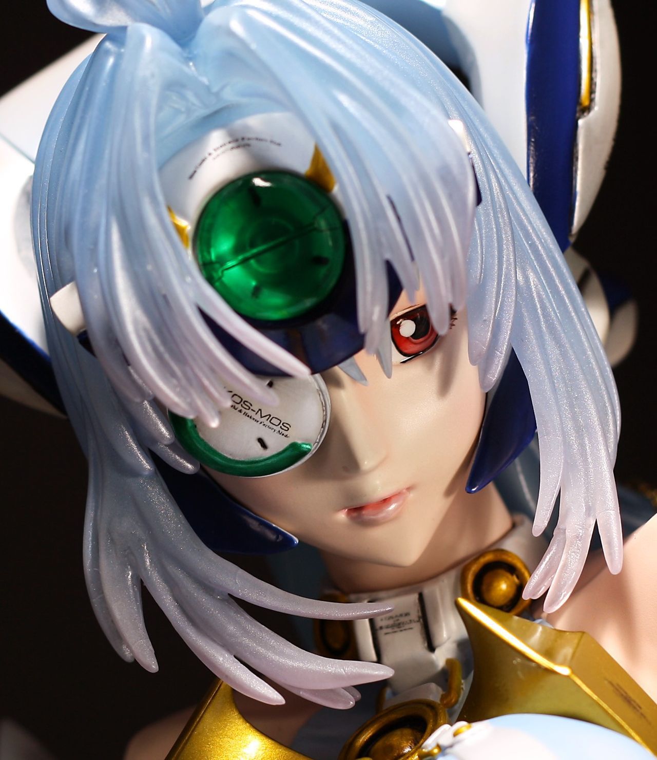 KOS-MOS from Xenosaga III (1/4 Scale Version) [www.tentaclearmada.com] KOS-MOS from Xenosaga III (1/4 Scale Version) 18