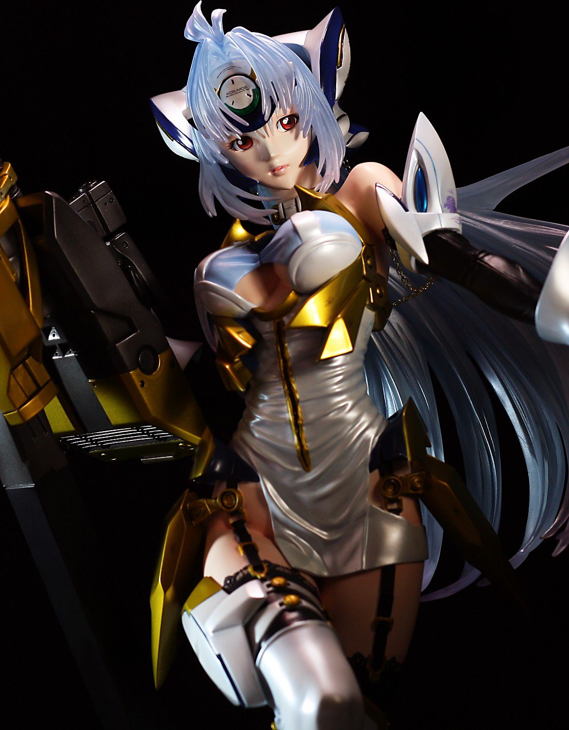 KOS-MOS from Xenosaga III (1/4 Scale Version) [www.tentaclearmada.com] KOS-MOS from Xenosaga III (1/4 Scale Version) 5