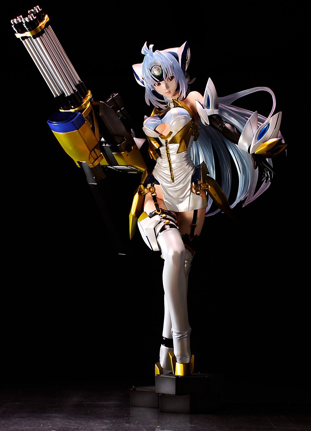 KOS-MOS from Xenosaga III (1/4 Scale Version) [www.tentaclearmada.com] KOS-MOS from Xenosaga III (1/4 Scale Version) 9