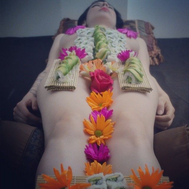 Canada called Japan's traditional "nyotaimori" service is popular, women groups outcry 3