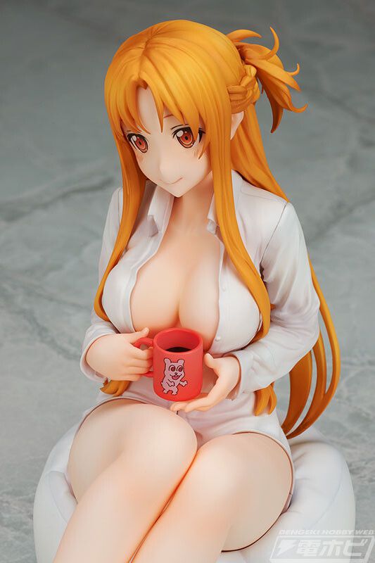 "Sword Art Online" Yuki Asuka naked and wearing a shirt and an erotic figure that can be seen almost completely! 10