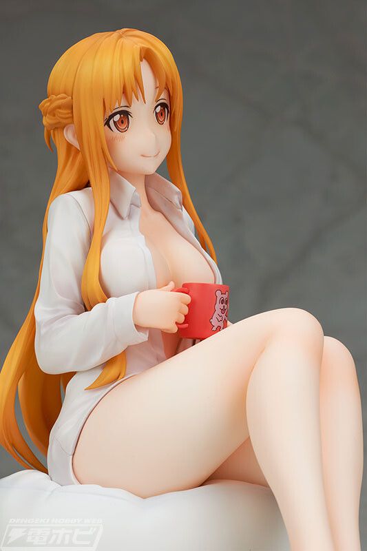 "Sword Art Online" Yuki Asuka naked and wearing a shirt and an erotic figure that can be seen almost completely! 13