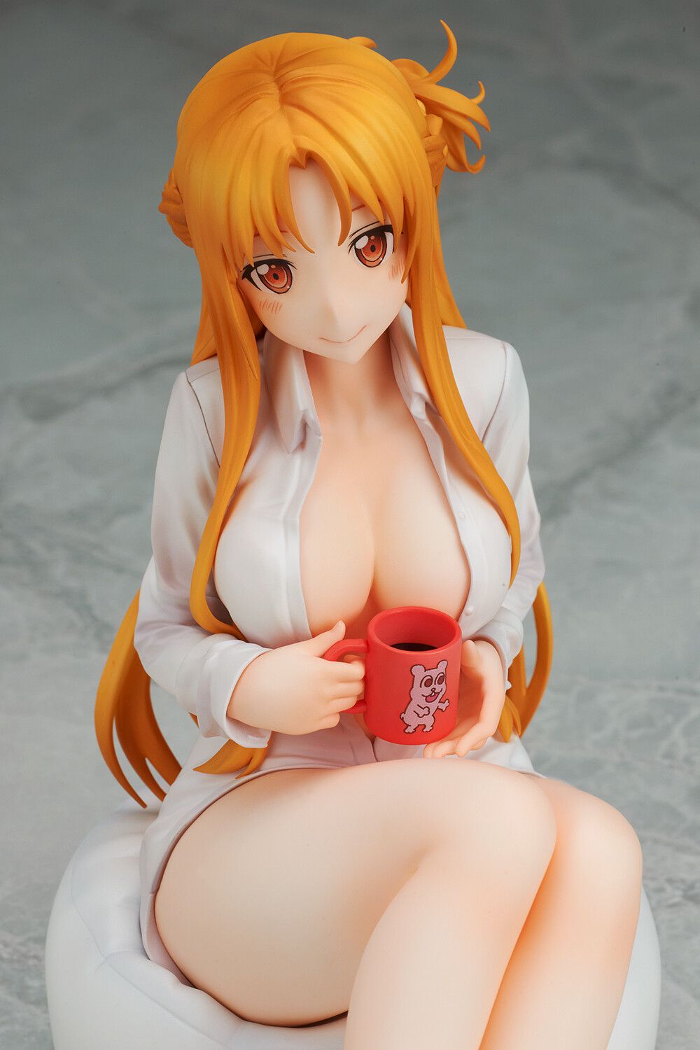 "Sword Art Online" Yuki Asuka naked and wearing a shirt and an erotic figure that can be seen almost completely! 4