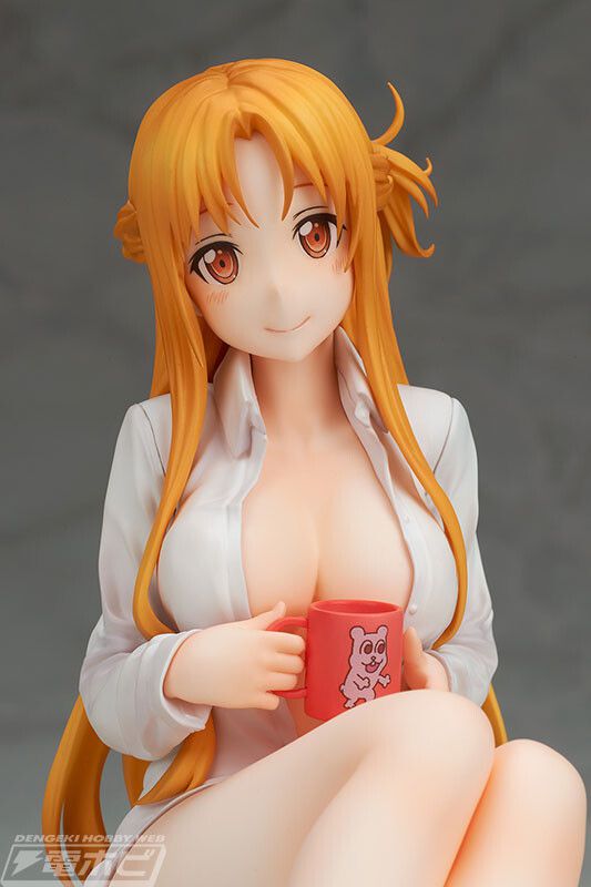 "Sword Art Online" Yuki Asuka naked and wearing a shirt and an erotic figure that can be seen almost completely! 8