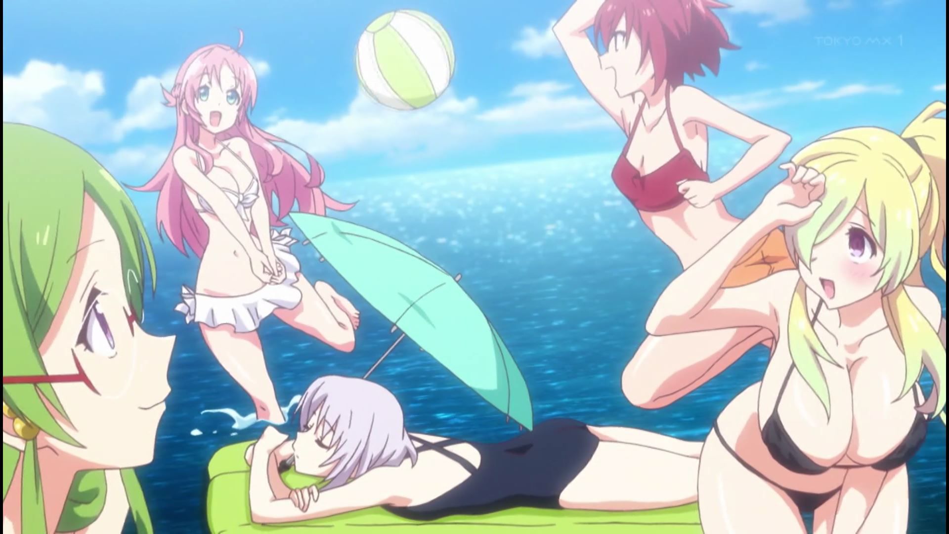 In episode 6 of the anime "Goddess Dormitory Dormitory Mother-kun.", there is an erotic scene such as feeling a fish in a swimsuit! 5