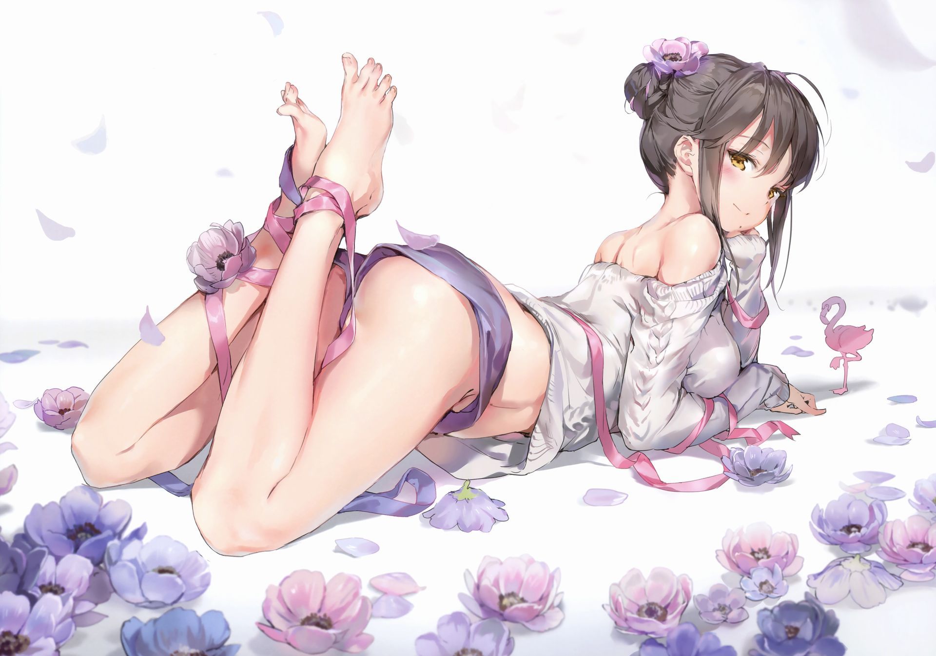 【Secondary erotic】 Here is an erotic image of a girl wearing sexy shorts with all her legs visible 4