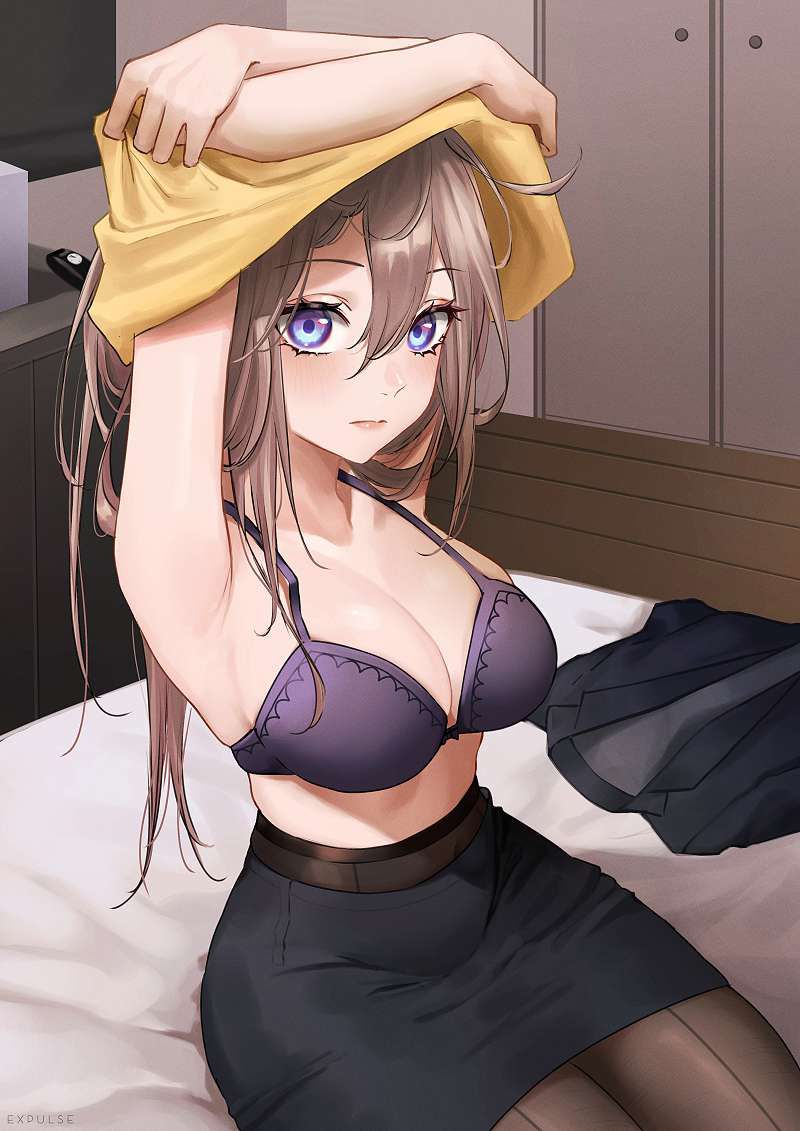 Erotic underwear Secondary erotic image of a busty girl wearing a murasaki color bra 31